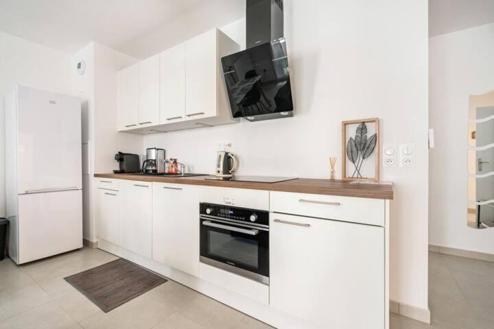 Home-Like Apartment Near Disneyland 谢西 外观 照片